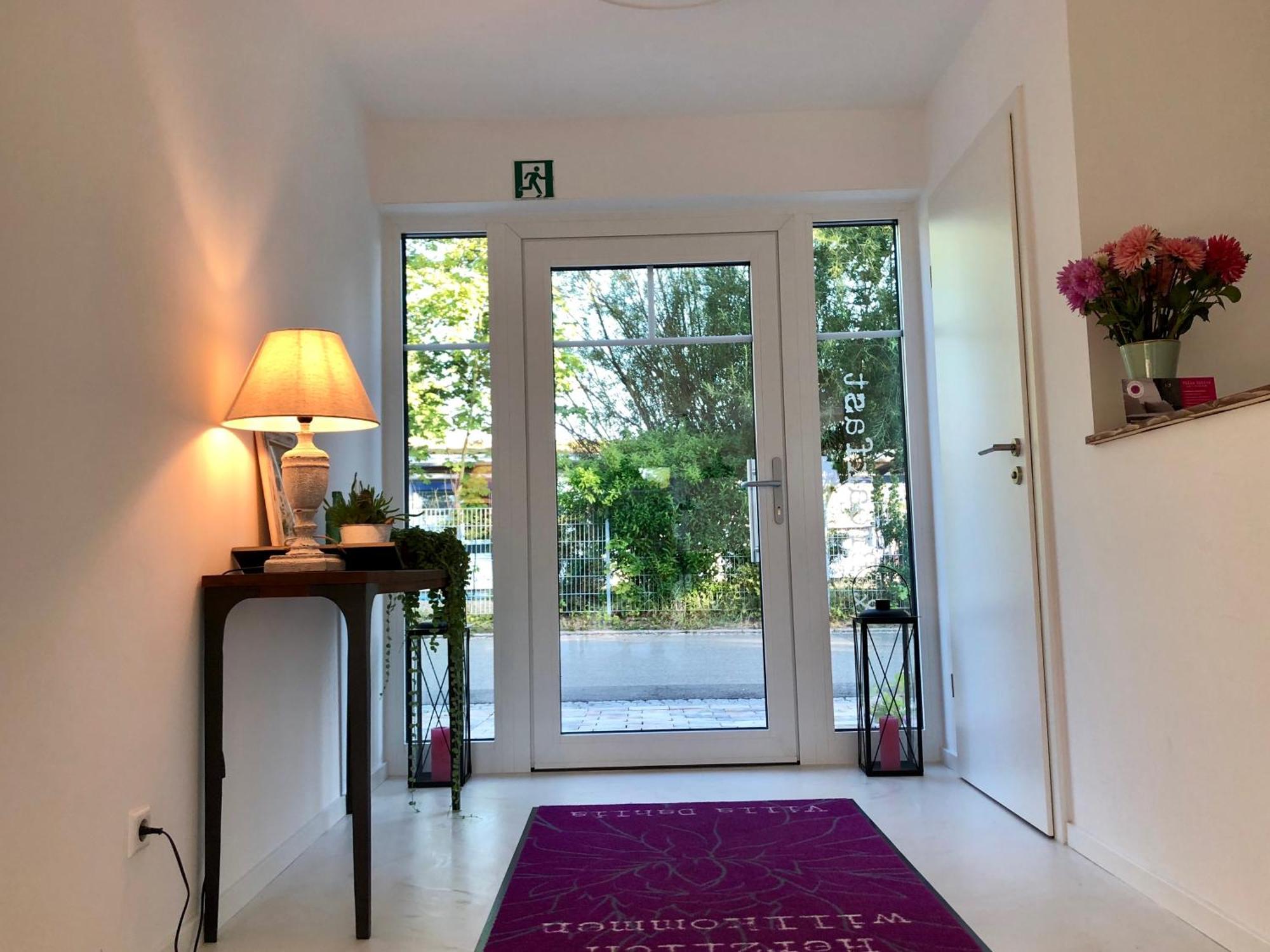 B & B Villa Dahlia Backnang Exterior foto