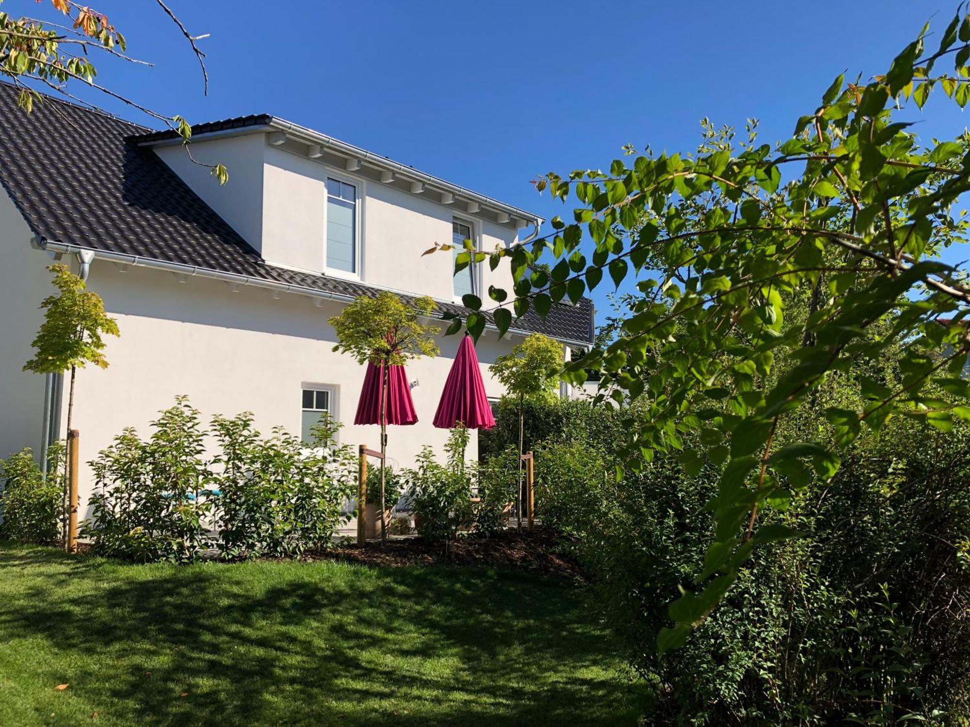 B & B Villa Dahlia Backnang Exterior foto