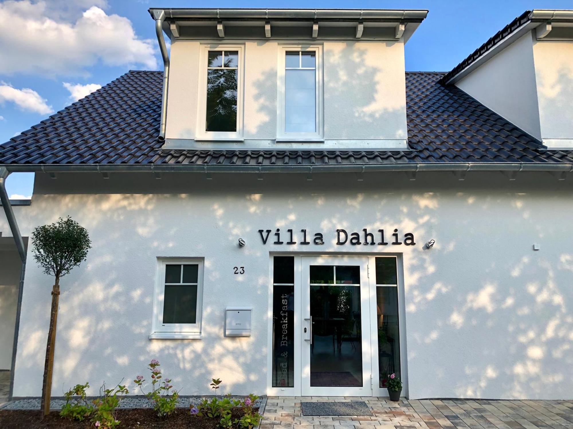 B & B Villa Dahlia Backnang Exterior foto